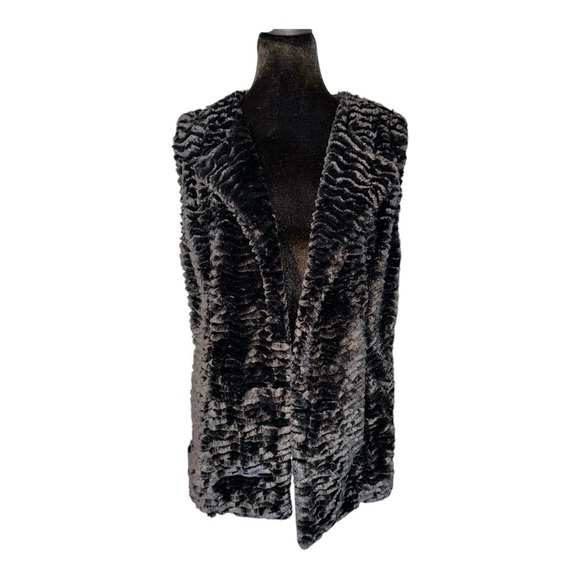 Chico's Jackets & Blazers - Chico's Womens Faux Fur Black Open Front Lined Vest Ribbed Back Pockets Size 1